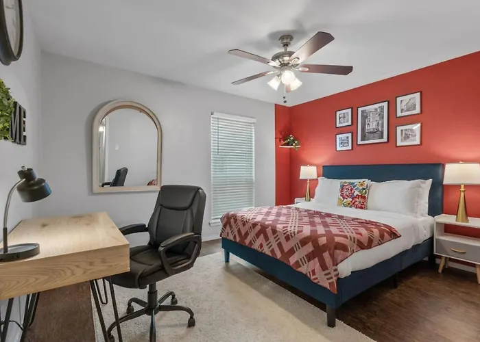 Apartment Intimate 2bd Tcu Walkable