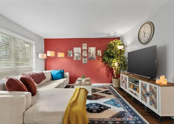 Intimate 2bd Tcu Walkable Apartment Fort Worth