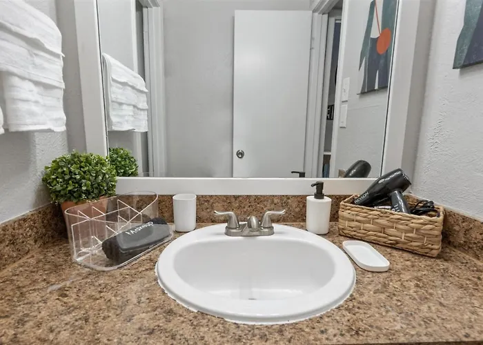 Intimate 2bd Tcu Walkable Fort Worth